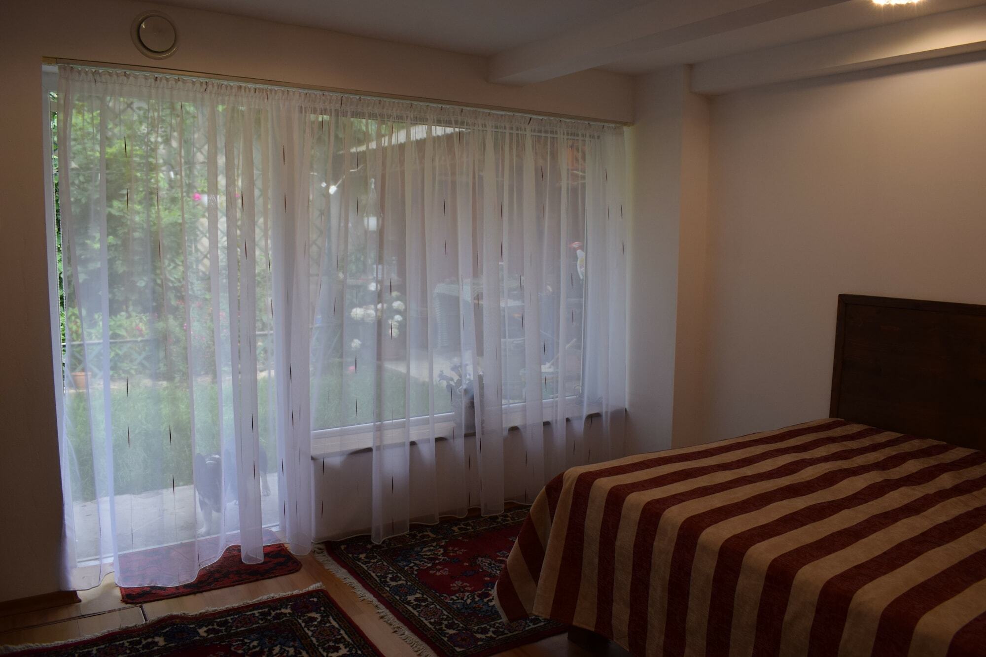 Отель Cluj Center 2 Экстерьер фото